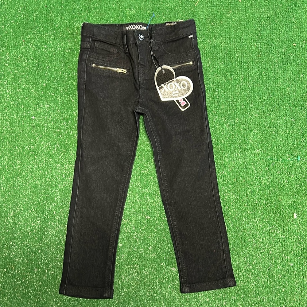 Xoxo Size 4 black girl jeans new with tags!